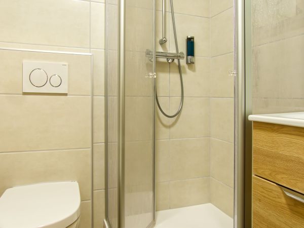 Doppelzimmer Komfort Badezimmer