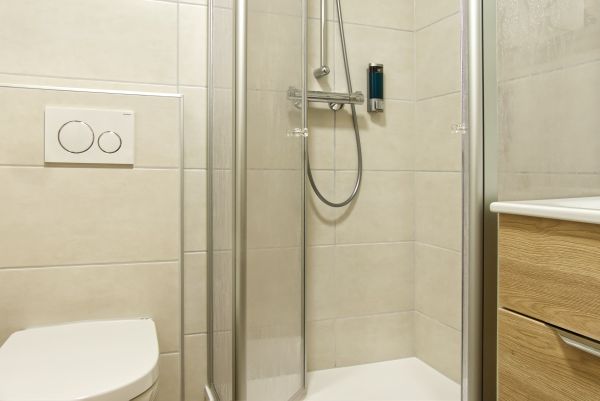 Doppelzimmer Komfort Badezimmer